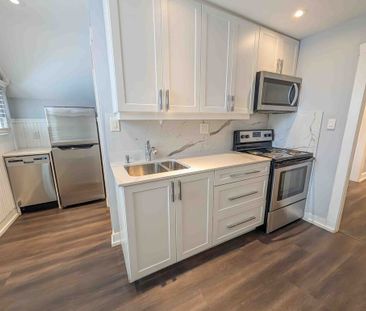 49 Thorold Rd, Welland (Unit 4) - 1 Bed Upper Unit - Photo 5