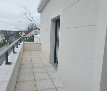 Location Appartement 3 Pièces 56 m² - Photo 2