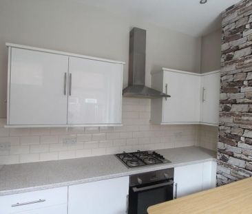 2 bedroom terraced house to rent - Photo 6