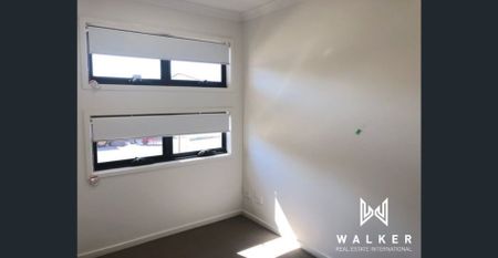 Modern Living Home! - Photo 3