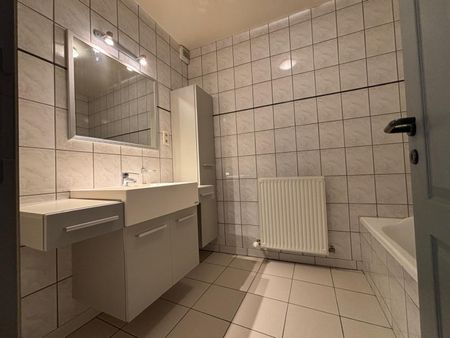 Appartement met 2 slaapkamers en groot terras - Foto 5