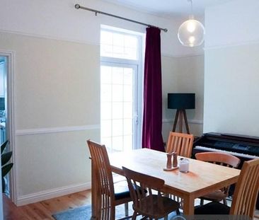 3 bedroom end of terrace house to rent - Photo 6