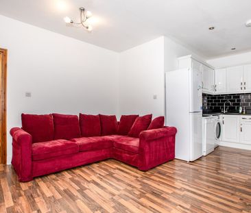 2 Bed Flat, Chapter St, SW1P - Photo 1