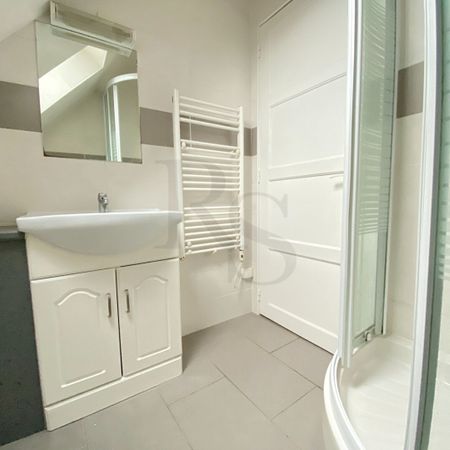 Location Appartement 2 pièces 29m² - Photo 3