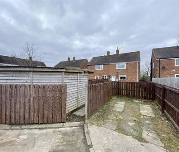 2 bedroom semi-detached house to rent - Photo 6