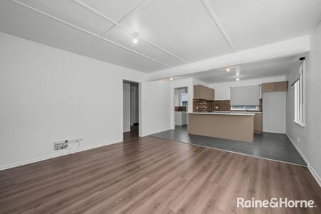 1/14 Erebus Street, Warrane, TAS 7018 - Photo 3