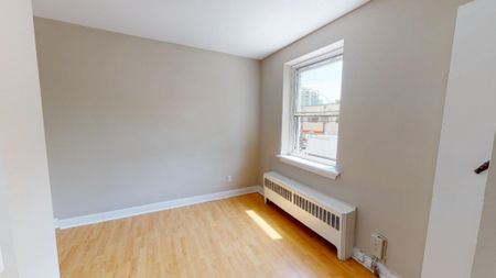 217 Laurier - Photo 4