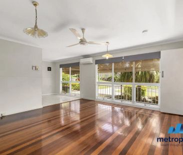 “FAMILY HOME IN GREAT LOCATION” - Photo 3