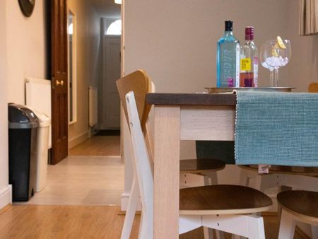 4 bedroom house to rent - Photo 4