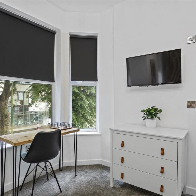 Studio to rent - Photo 1