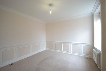 Worple Road, Epsom, Surrey, KT18 5EW - Photo 4
