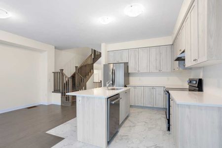 For Lease - 456 ADELAIDE Street, Wellington North, Ontario - Photo 3
