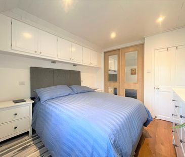 3 bedroom house - semi-detached - Photo 6