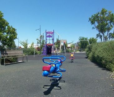 Family home in Lightsview! - Photo 1