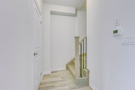 For Lease - 156 Sonoma Lane, Hamilton, Ontario - Photo 2