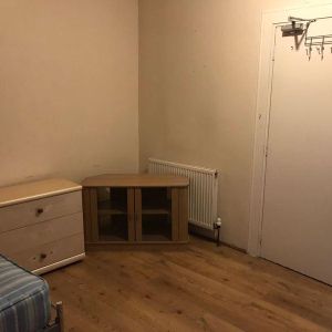 Mixed use to rent - Photo 2