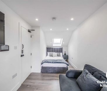 1 bedroom in a house share to rent - Photo 6