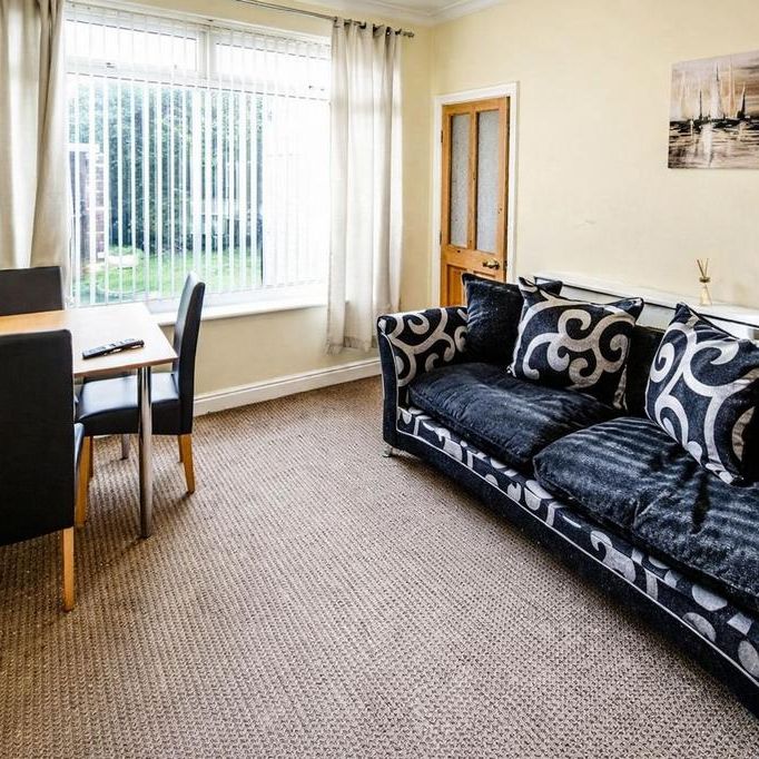 3 bedroom terraced house to rent - Photo 1