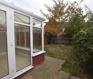 3 bedroom terraced house to rent - Photo 6