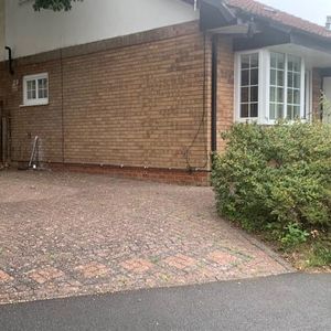 1 bedroom bungalow to rent - Photo 2