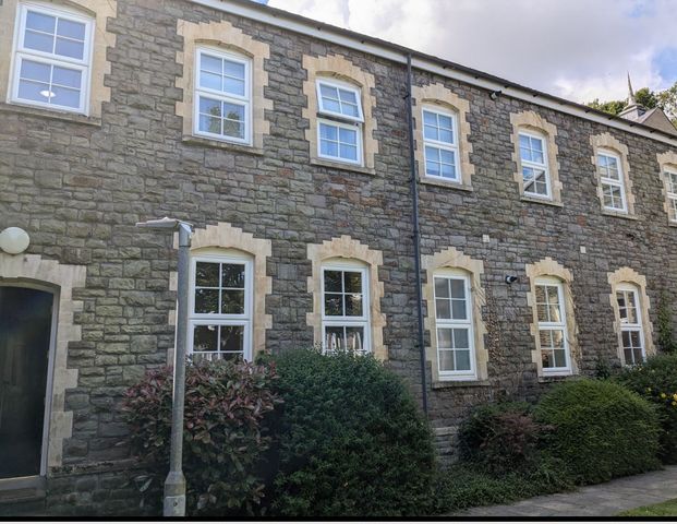 **Apply online** 1 Bedroom flat. The Courtyard, Mount Pleasant Hospital - Photo 1