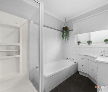 3 Bedroom Home - Photo 6