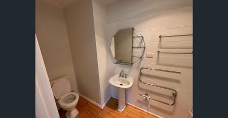 80 Roseman Road, Chirnside Park - Spacious Family Home in a Prime Chirnside Park Location - Photo 5