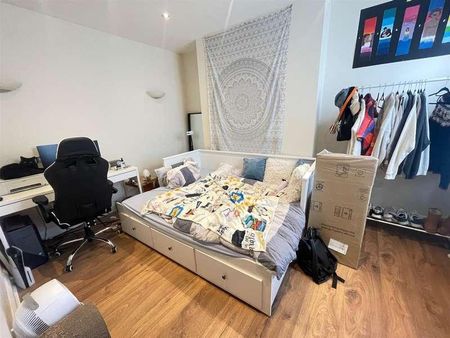 Ashley Road, Walton-on-thames, KT12 - Photo 3
