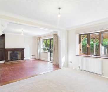 3 bedroom semi-detached house to rent - Photo 5