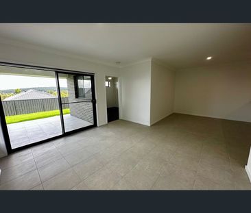 23 Graziers Parade, Raymond Terrace, NSW 2324 - Photo 3