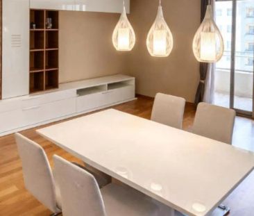 Piso de alquiler en Carrer de Pablo Iglesias, 113, L'Olivera - Photo 1