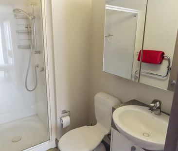 Apartment Living - Photo 2