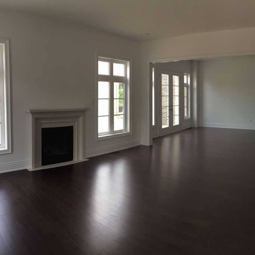 For Lease - 241 Stormont Trail, Vaughan, Ontario - Photo 1