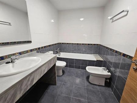 Piso de alquiler en Calle Proyecto N 12, 28, Riba-roja de Túria - Photo 2