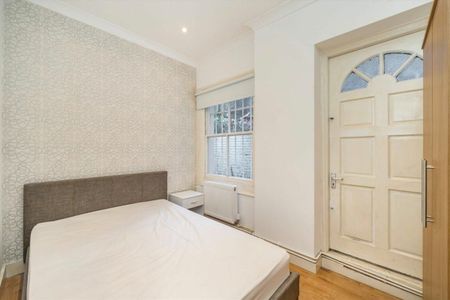 Perham Road, Barons Court, W14 - Photo 3