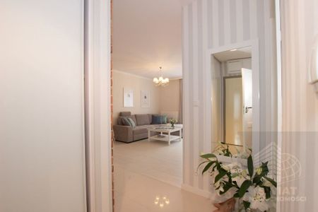 Mariacka, apartamentowiec, 50 m - Photo 2