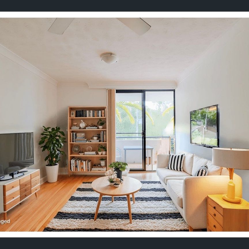 A Location That Makes Every Day Easy: Bella Vista, Bundall - Photo 1