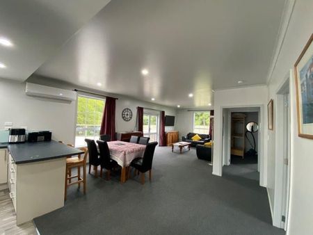 2 Ford Street,Stratford - Photo 2