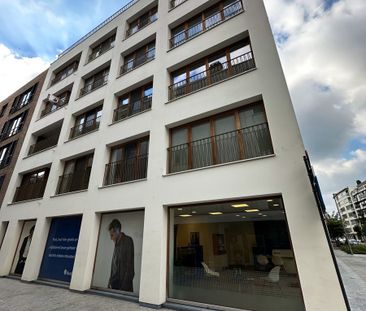 modern 1-slaapkamerappartement in hartje Kortrijk - Photo 6