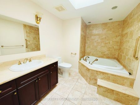 For Lease - 2222 Kennedy Road, Toronto, Ontario - Photo 3