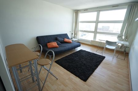 LILLE - EURALILLE - APPARTEMENT - STUDIO - Photo 2