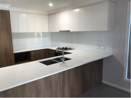 Brand New Mansion! - Photo 4
