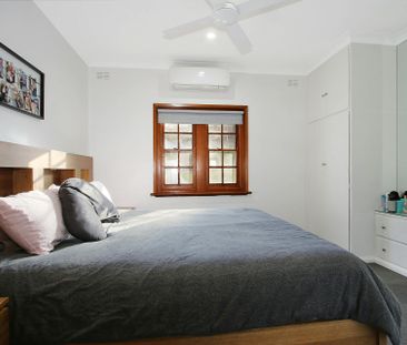 Neat Two Bedroom Home in East Albury - Photo 4