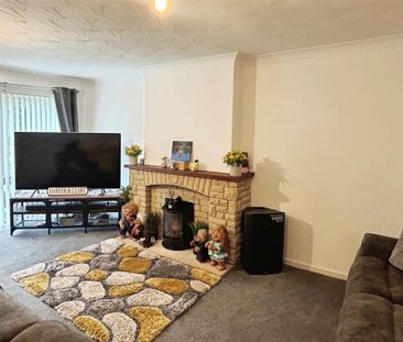 Turbill Gardens, Plymouth, Devon, PL7 - Photo 2