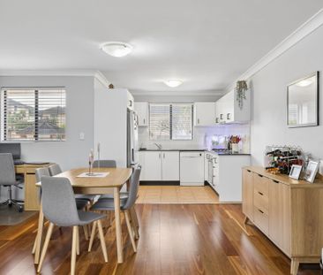 Double Brick Apartment in the Heart of Baulkham Hills - Photo 6