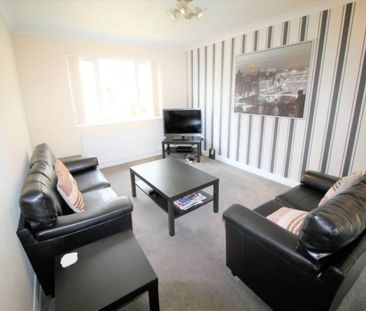 Stanhope Drive (room 4), Horsforth, Leeds - Photo 5