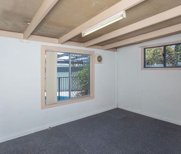 Home For Rent - Photo 4