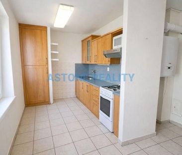 Pronájem bytu 3+1 76 m², Hřebíkova , Praha - Photo 4