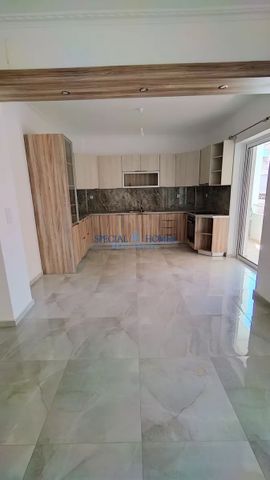 Διαμέρισμα για ενοικίαση Παλαιό Φάληρο - Photo 2
