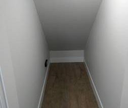 Brand New Luxury 3 Bedroom Basement for rent South Surrey - Photo 3